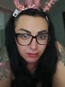 Snapshot of BaddieOMalessere chatting on June 2026 08:28:01 PM BaddieOMalessere online show from June 2026 08:28:01 PM