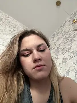 Snapshot of la_lisa_ chatting on June 2026 07:50:02 AM la lisa online show from June 2026 07:50:02 AM