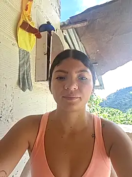 Snapshot of Bella_Jane_hot chatting on June 2026 03:13:01 PM Bella Jane hot online show from June 2026 03:13:01 PM