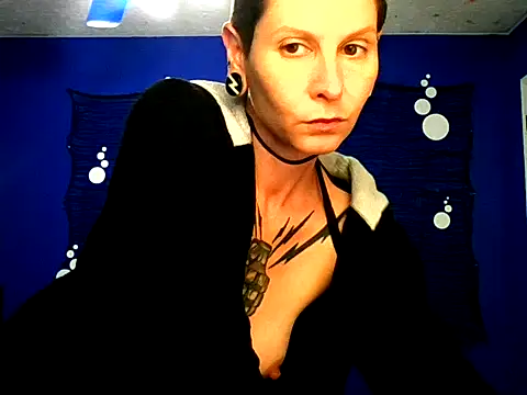 LaFemmeCyberObscura online show from May 2026 03:11:02 PM