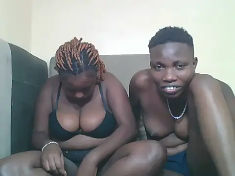 CrispyVibes2 online show from May 2026 07:02:02 AM