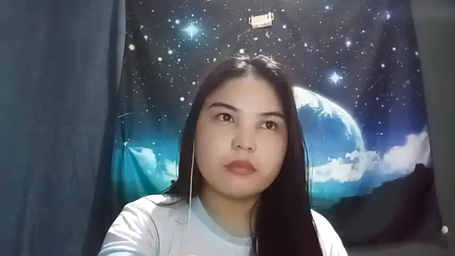 Snapshot of RosariaSuglia chatting on May 2026 10:36:01 AM RosariaSuglia online show from May 2026 10:36:01 AM