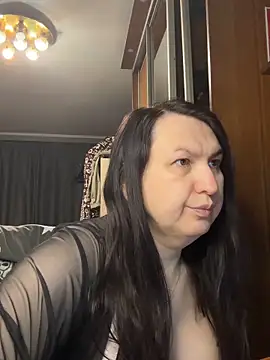 EvaBeautyXxX online show from May 2026 11:32:02 PM