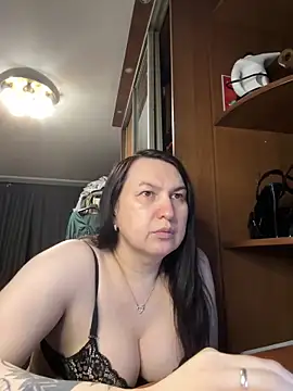 EvaBeautyXxX online show from May 2026 10:08:02 PM