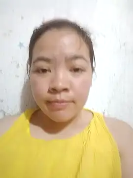 Loleml01 online show from May 2026 07:29:05 AM