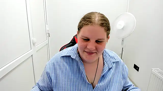 Bella shyy  online show from July 2026 02:41:01 PM