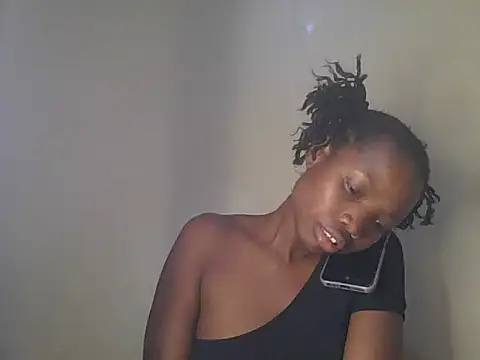 Snapshot of Mariana_150 chatting on June 2026 07:55:02 PM Mariana 150 online show from June 2026 07:55:02 PM