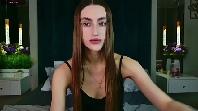 Snapshot of MadisonRen chatting on June 2026 10:54:02 AM MadisonRen online show from June 2026 10:54:02 AM