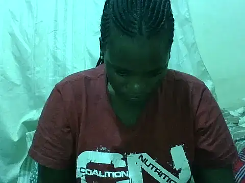 Hot-Perryl online show from May 2026 07:54:02 PM