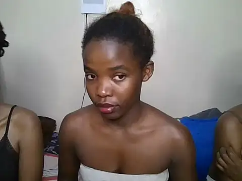 Snapshot of kinkyaria3 chatting on June 2026 09:10:02 PM kinkyaria3 online show from June 2026 09:10:02 PM