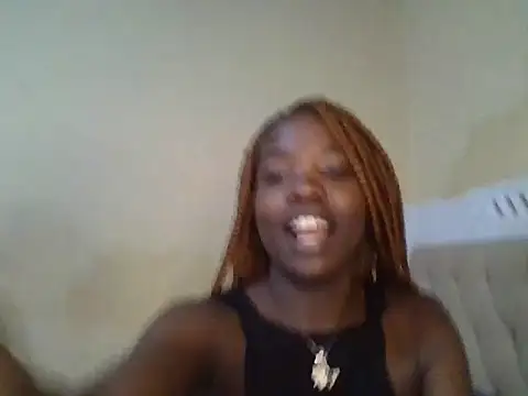 Snapshot of kinkyaria3 chatting on May 2026 09:43:01 PM kinkyaria3 online show from May 2026 09:43:01 PM