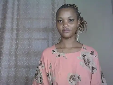 PrettyT5 online show from June 2026 06:20:01 AM