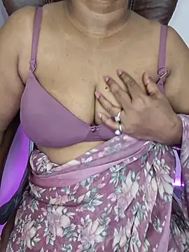MISS-LOVEV online show from July 2026 06:42:02 AM