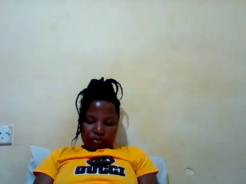 Camilla-Sweets online show from June 2026 07:19:02 PM