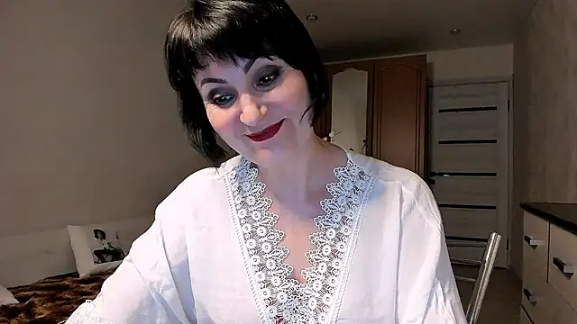 Helen Beller online show from May 2026 06:16:01 PM