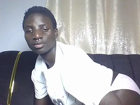 cutiebreey online show from May 2026 12:49:02 PM