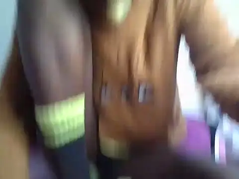 Hot Berry18 online show from May 2026 06:46:01 AM