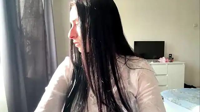 KiraJaydes online show from May 2026 02:25:02 PM