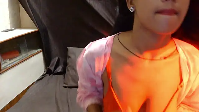 BabyQueen23 online show from June 2026 04:22:02 AM