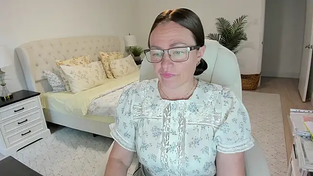 Vika73 online show from May 2026 11:38:01 AM