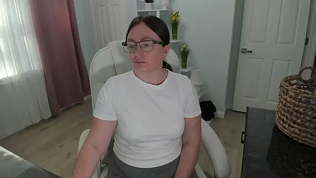Vika73 online show from March 2025 03:49:01 PM
