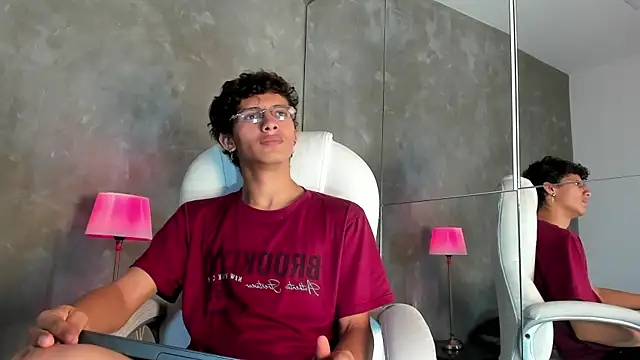 Ethan todd online show from May 2026 03:37:01 AM