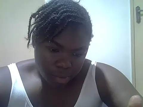 Snapshot of evethegurl chatting on June 2026 08:15:01 AM evethegurl online show from June 2026 08:15:01 AM