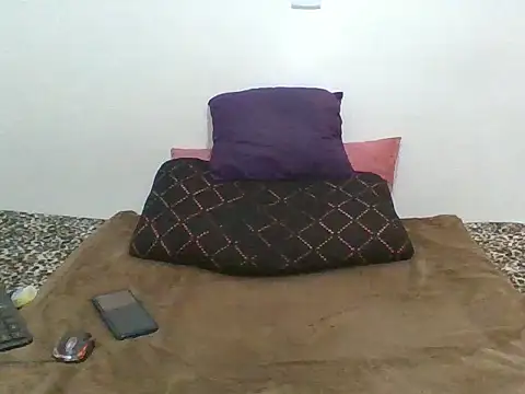 cessylolla8 online show from June 2026 08:58:01 AM