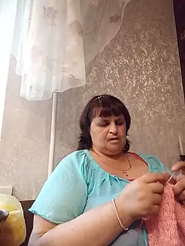 LisichkaOksana online show from July 2026 05:35:01 PM