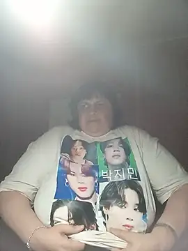 LisichkaOksana online show from June 2026 09:48:01 PM