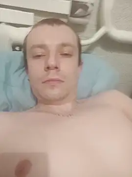 Hornyhoneycock online show from May 2026 06:05:01 PM