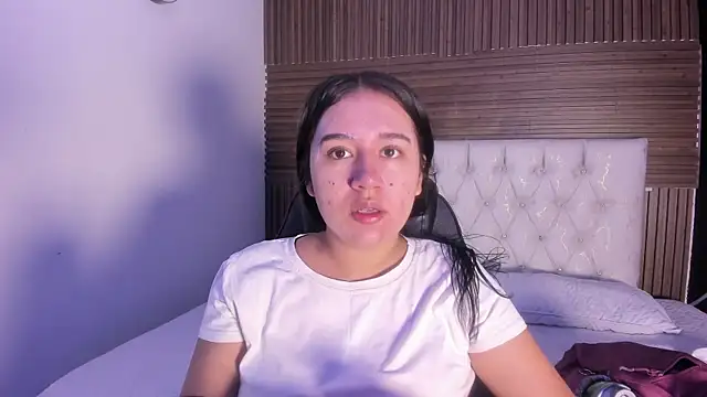 Snapshot of SweetNova1 chatting on July 2026 10:21:01 PM SweetNova1 online show from July 2026 10:21:01 PM