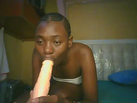 Preetygirlyz online show from July 2026 06:03:01 AM