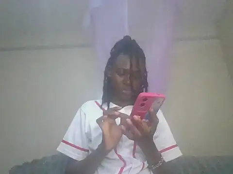 Preetygirlyz online show from June 2026 11:21:02 AM