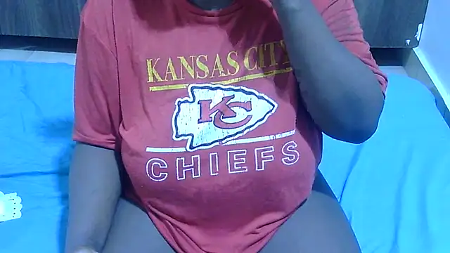 Snapshot of RawHoneyXo- chatting on June 2026 05:52:01 AM RawHoneyXo- online show from June 2026 05:52:01 AM
