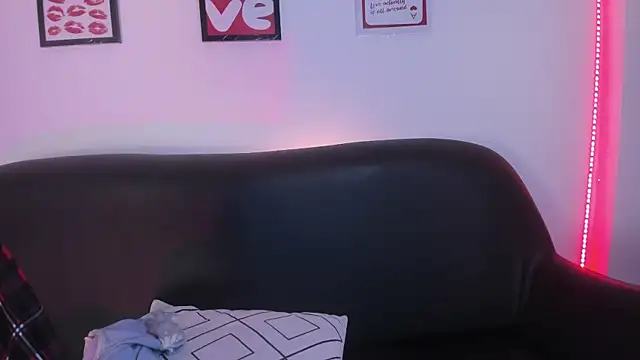 Sweet Fireee online show from June 2026 09:12:01 PM