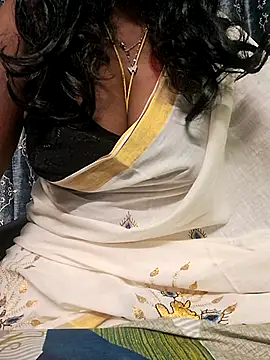 Snapshot of Tamil-ammukutty18 chatting on July 2026 10:21:02 PM Tamil-ammukutty18 online show from July 2026 10:21:02 PM