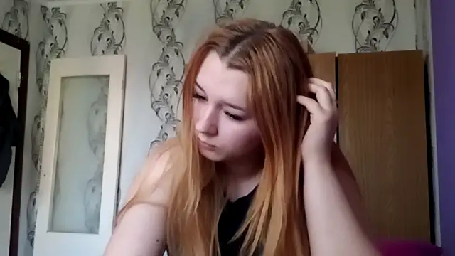 RaeannRoewe online show from May 2026 04:16:01 PM