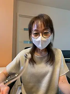 Kaede 00112 online show from May 2026 12:27:02 AM