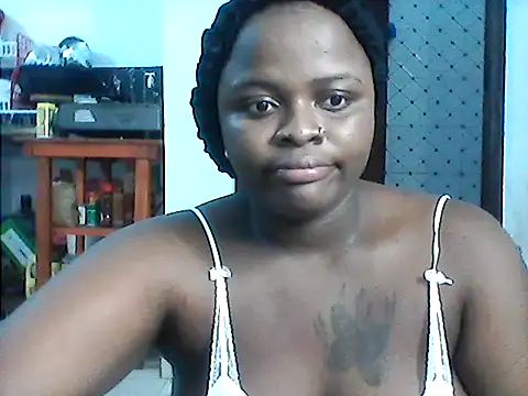 Snapshot of savage_bebes chatting on May 2026 06:45:01 PM savage bebes online show from May 2026 06:45:01 PM