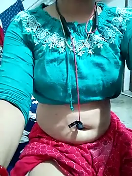 Snapshot of ZOYA-STRIP chatting on June 2026 11:44:01 AM ZOYA-STRIP online show from June 2026 11:44:01 AM