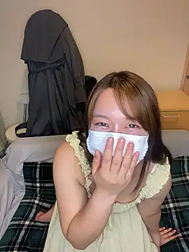 Snapshot of mami_ch chatting on May 2026 02:48:01 PM mami ch online show from May 2026 02:48:01 PM