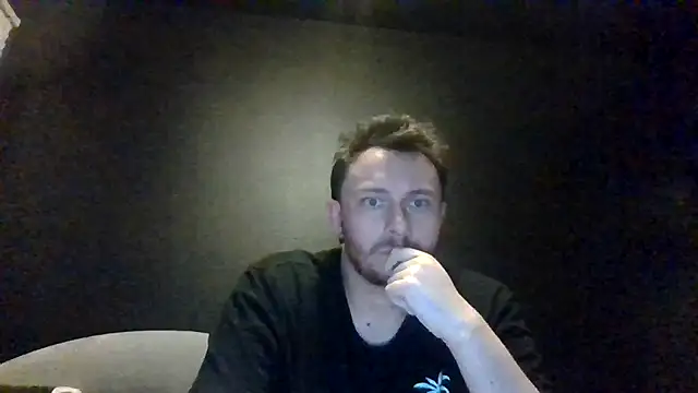 Tallhungcloudyyy online show from May 2026 12:27:01 PM