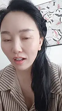 Snapshot of lylxili chatting on June 2026 02:54:02 AM lylxili online show from June 2026 02:54:02 AM