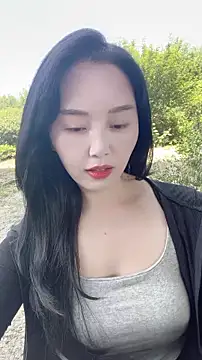 Snapshot of lylxili chatting on July 2026 02:24:02 AM lylxili online show from July 2026 02:24:02 AM