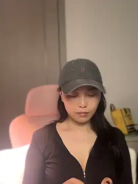lylxili online show from May 2026 06:45:02 AM
