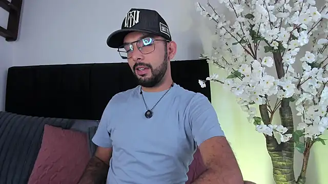 Paulo Dasilva  online show from May 2026 03:51:01 PM
