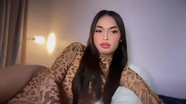 Amylaa online show from June 2026 06:08:02 PM