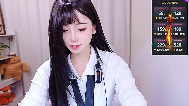 August cat online show from May 2026 09:21:02 PM