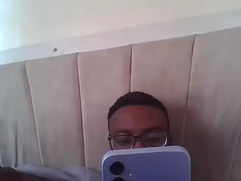 freakyboy255 online show from July 2026 09:39:01 AM